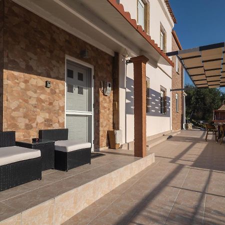 הוילה Notos Olea Stone House Near The Sea מראה חיצוני תמונה