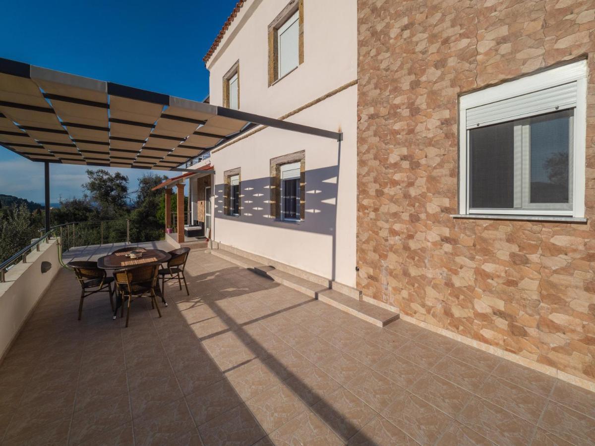 הוילה Notos Olea Stone House Near The Sea מראה חיצוני תמונה
